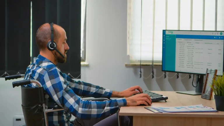 Managed service provider in New Jersey - NIC Group Inc technician supporting small business IT infrastructure and network security in New Jersey